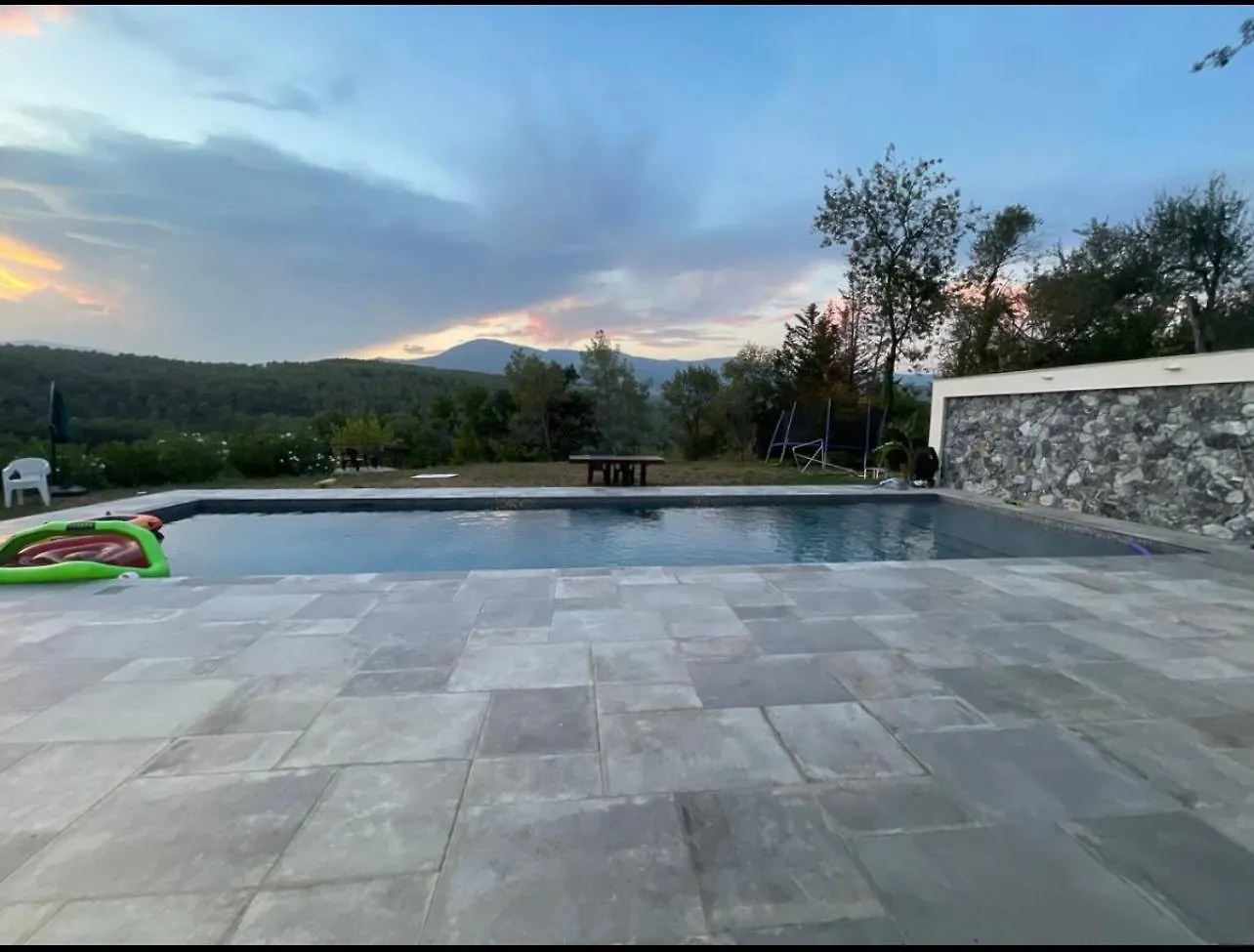 Villa Piscine Roquefort-les-Pins 0*,  France